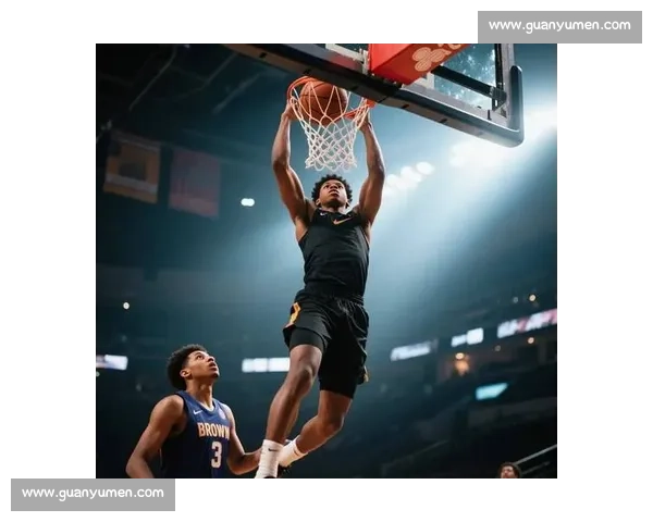 布朗尼杨瀚森梦幻联动！金牌训练师揭秘体能特训密码，夏联冲刺在即