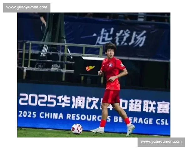 留洋小将刘锦程西海岸试训获好评,中场新星崭露头角